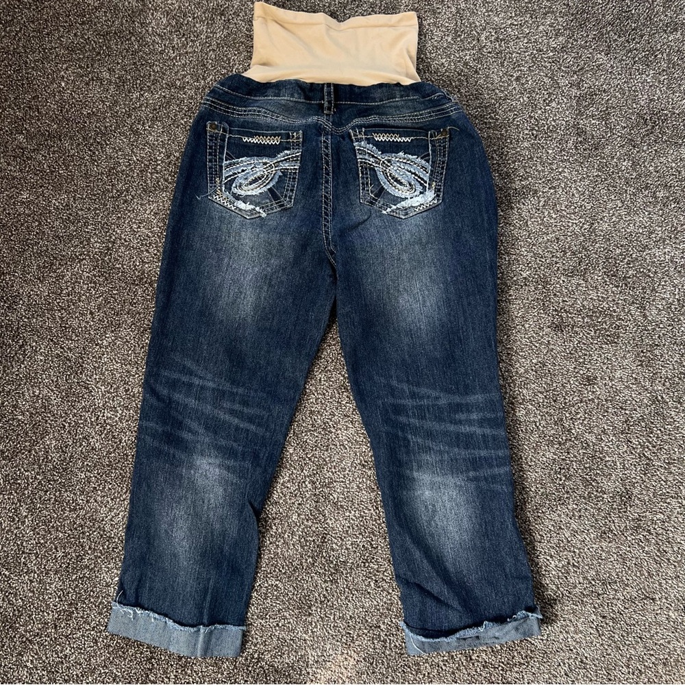 Wallflower Maternity Jeans - Picture 2 of 3